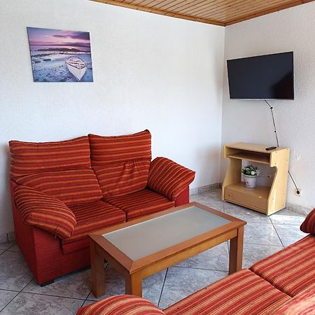 Ibu Beer&Grill Apartment Camarinas Exterior photo