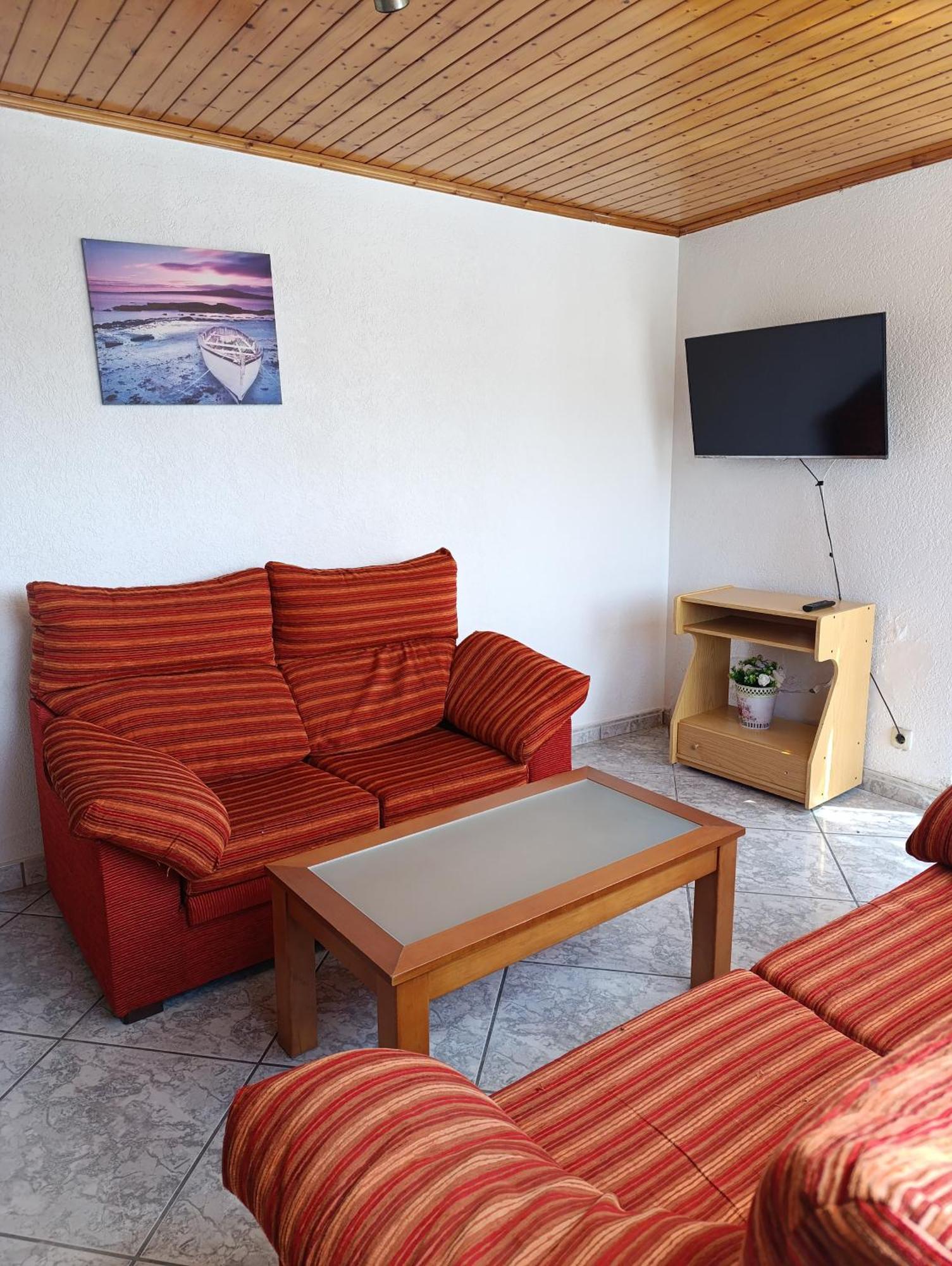 Ibu Beer&Grill Apartment Camarinas Exterior photo
